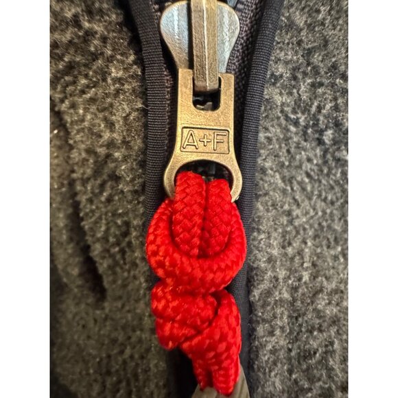 Vintage Abercrombie Mens Fleece Vest L Gray Black Nylon Polyester Made In Korea - Picture 8 of 8